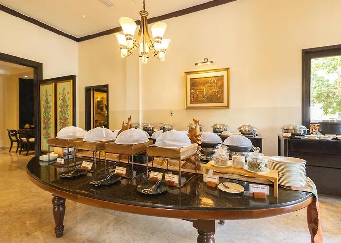 The Ayodya Palace 5*